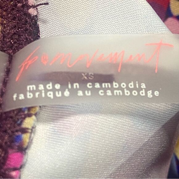 Free People Movement FP Multicolor Lose Control cross waist Leggings size XS - Picture 6 of 8